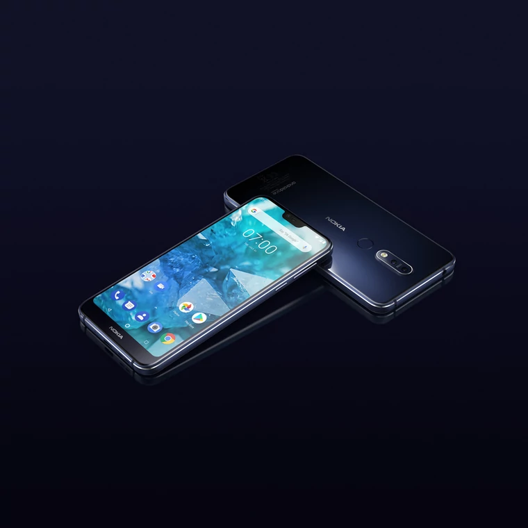 Nokia 7.1 w kolorze Midnight Blue