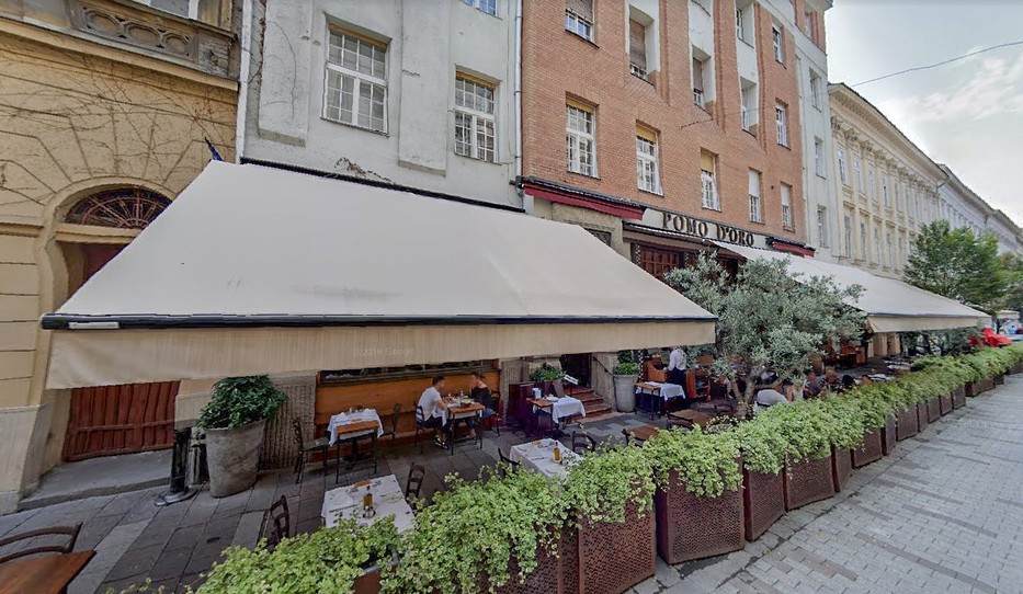 A felkapott olasz étterem sikere valószínűleg nem mindenkinek tetszik a környéken