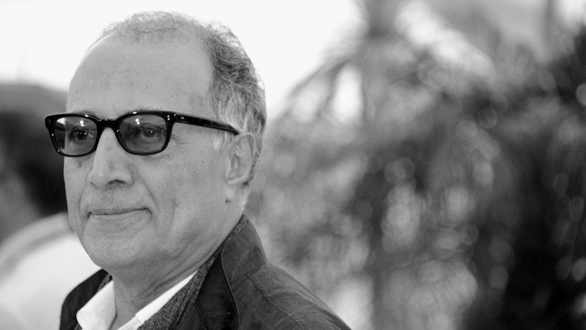 Abbas Kiarostami nie żyje. Reżyser i scenarzysta zmarł we Francji w wieku 76 lat. Był przedstawicielem tzw. irańskiej Nowej Fali. Kiarostami od dłuższego czasu walczył z rakiem. Był laureatem Złotej Palmy w Cannes i nagrody UNESCO.