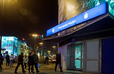 PKO BP inwestuje w system Szkolnych Kas Oszczędności