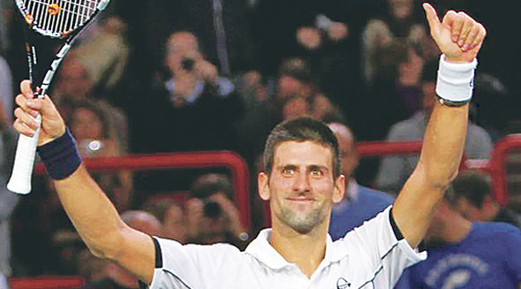 Novak Djokovics kaszált a párizsi tornán