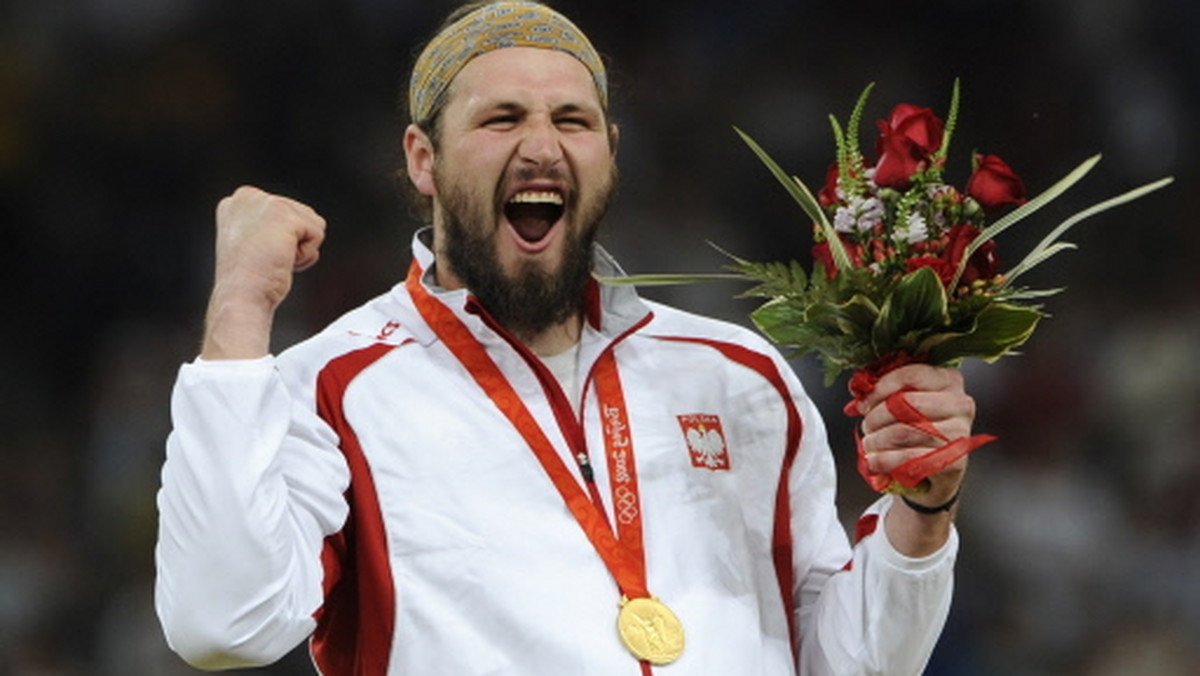 Tomasz Majewski to pochodzący z Nasielska kulomiot. Mistrz olimpijski w tej konkurecji z Pekinu (2008). Także olimpijczyk z Aten (2004).