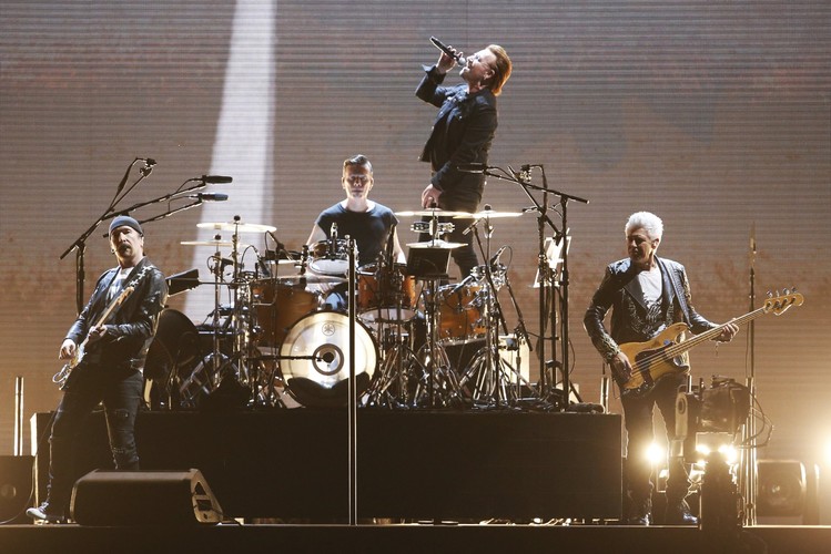U2 podczas trasy 'The Joshua Tree 2017' - koncert w Santiago de Chile 14.10.2017
