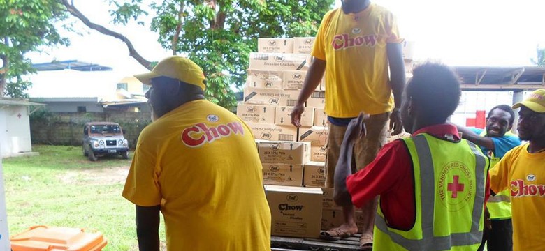 Pomoc po niszczycielskim cyklonie dociera już na Vanuatu