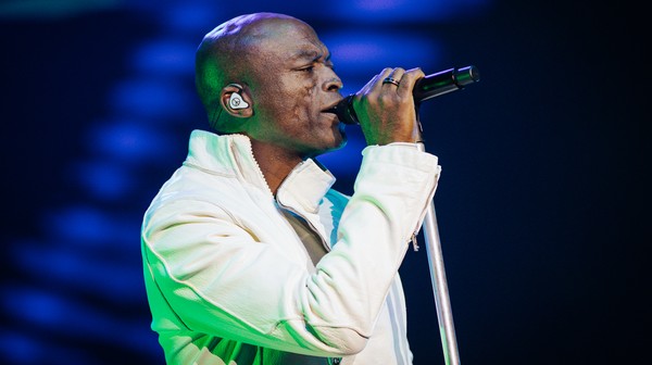 Seal wygenerował ponad miliard odtworzeń swoich utworów i sprzedał ponad 30 milionów albumów.
