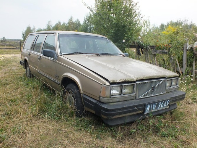 Siara sprzedaje volvo