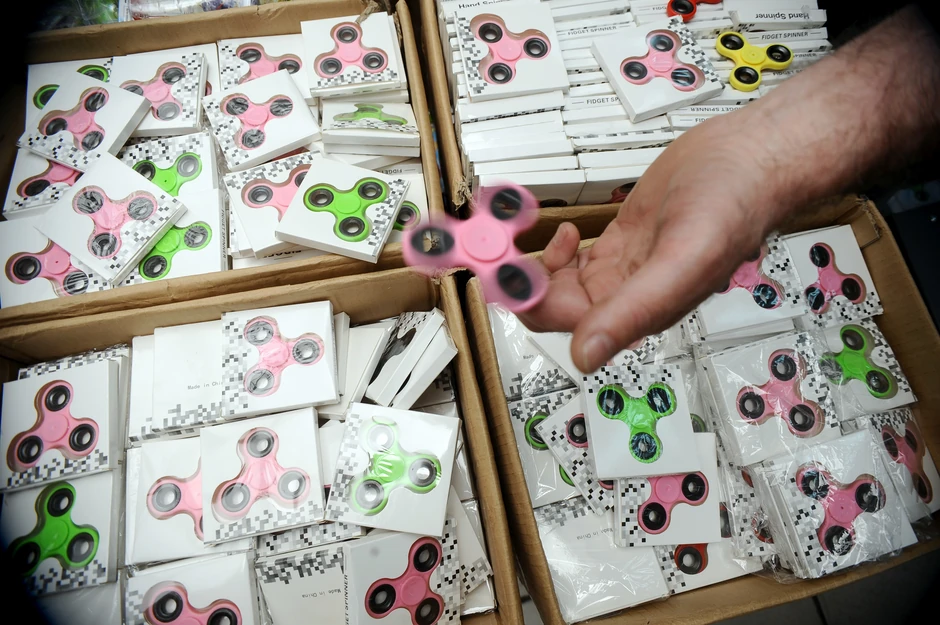 Vrti se oko svoje ose i ima terapeutsko dejstvo