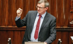 Nie 500 plus, a... PiS szykuje rewolucję przed wyborami?