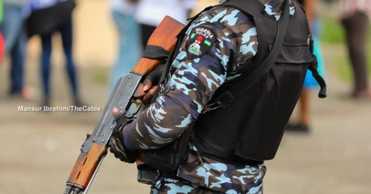 Police arrest 8 notorious armed robbers while returning from operation - Vimarsana News