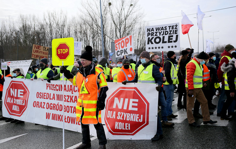 Mikołów, 29 stycznia 2022 r. Protest mieszkańców "Nie dla CPK przez Mokre"