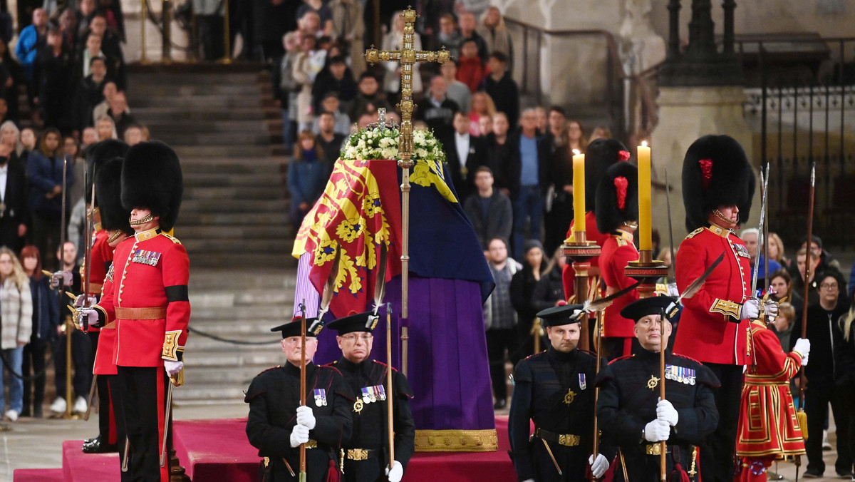 Pogrzeb królowej Elżbiety II. Gdzie oglądać uroczystości?