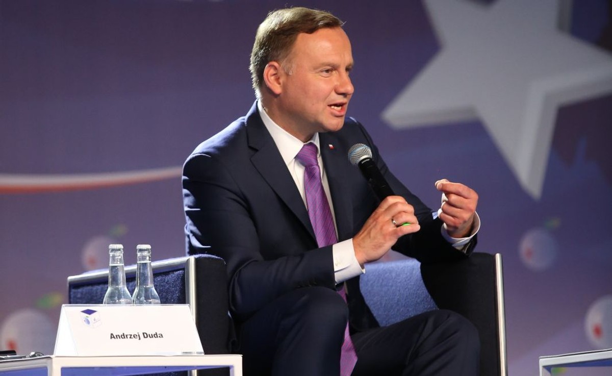 Prezydent RP Andrzej Duda podczas panelu "Niedokończona integracja a aspiracje krajów europejskich"