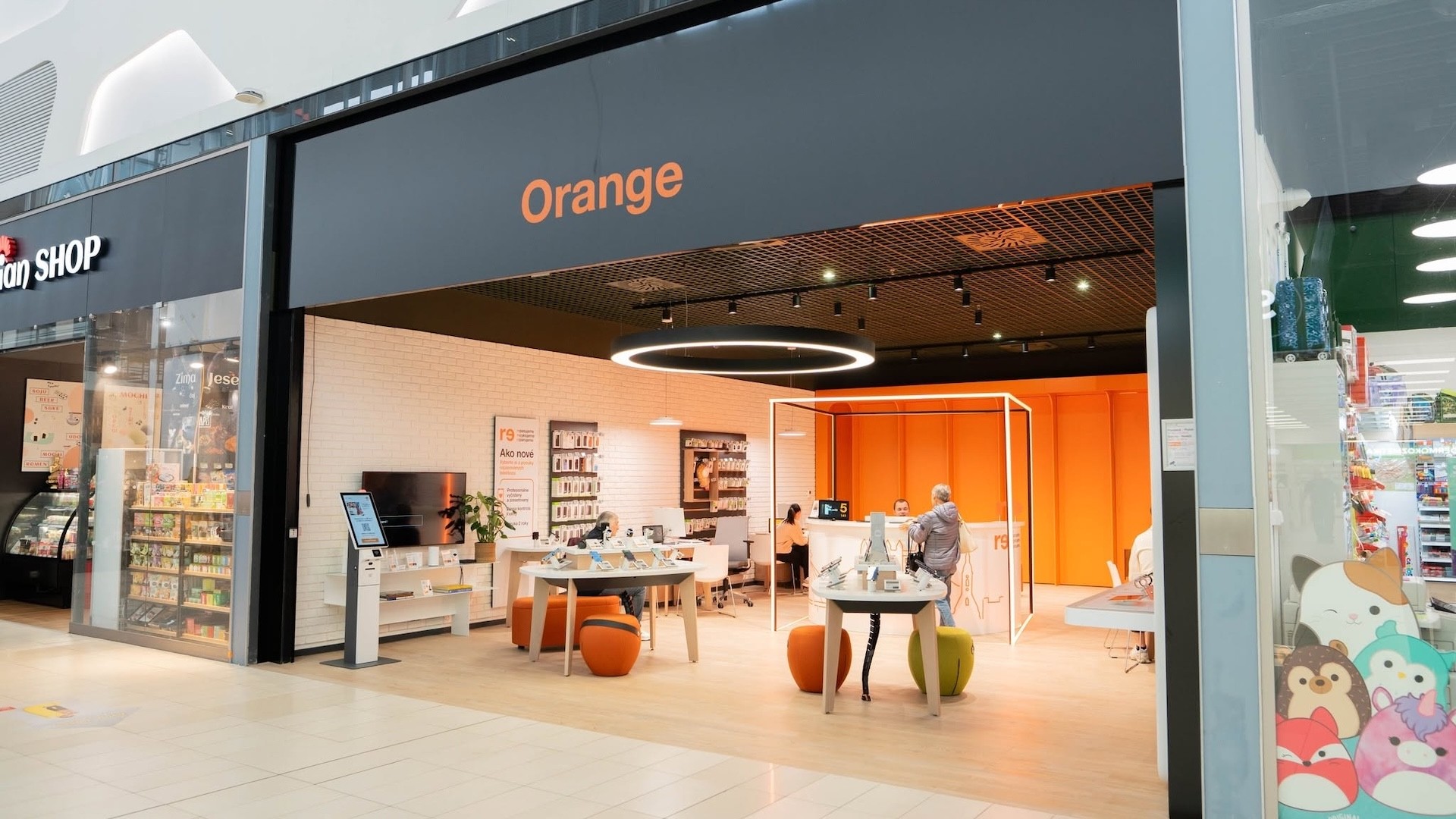 Orange získal nové SIM karty, no bežní zákazníci mu ubúdajú. Čo sa deje u veľkého operátora?