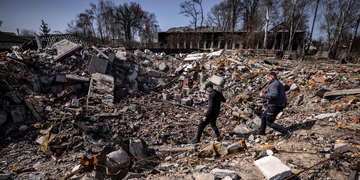 Ukraina. Rosjanie mieli zabić ślusarza za kolor jego spodni.