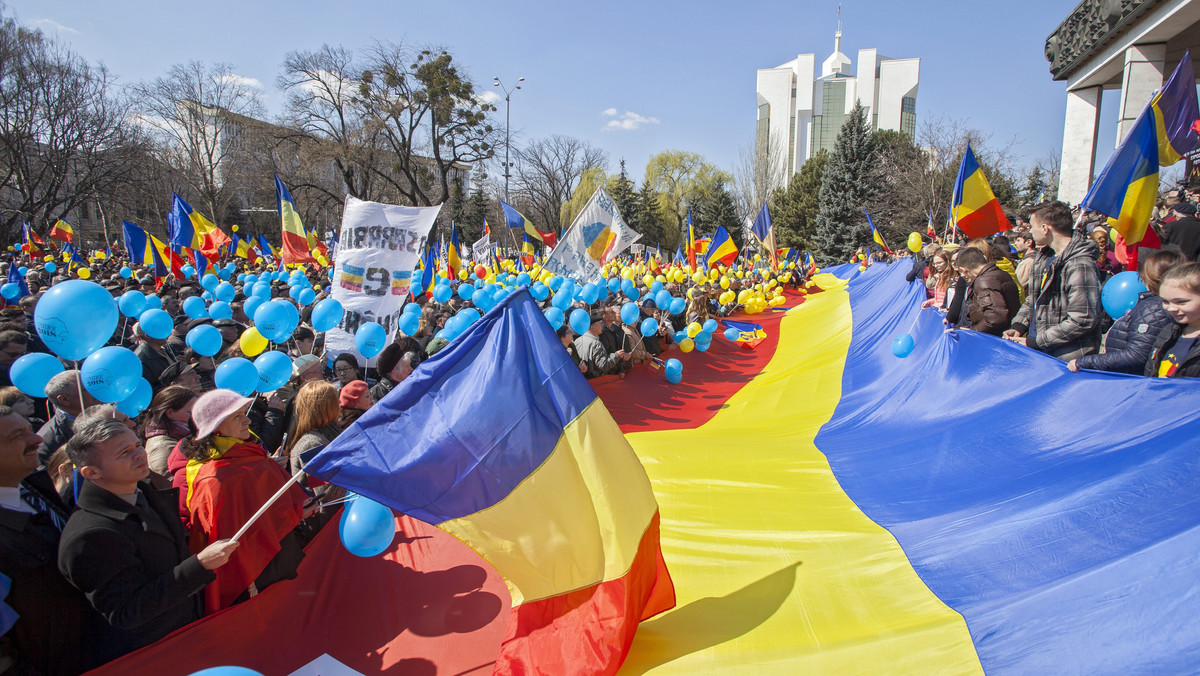MOLDOVA UNIFICATION RALLY (Moldova and Romania unification anniversary)