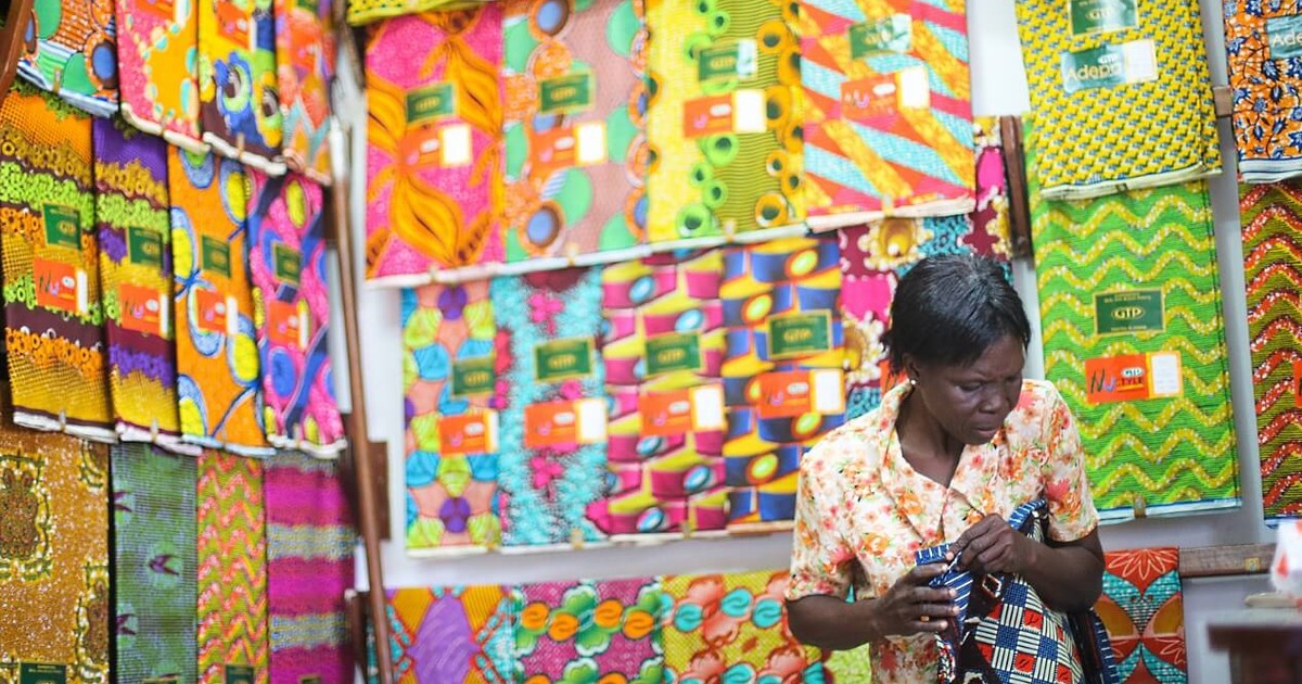 US companies pause textile purchases from Uganda over anti-gay law - Vimarsana News