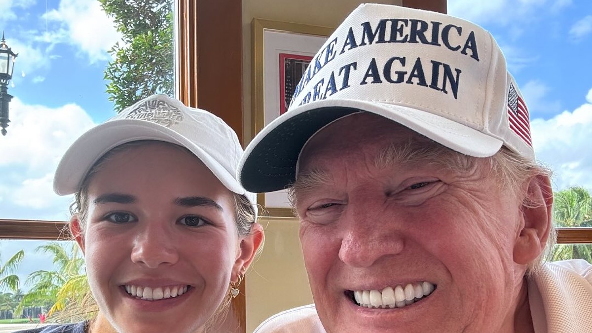 Donald Tramp sa unukom Kai