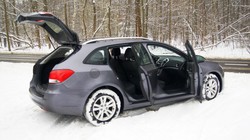 Nowe i rodzinne kombi w sam raz na polską zimę i... kieszeń. Chevrolet cruze kombi zdaje test w dziennik.pl