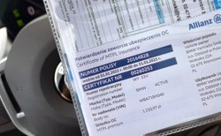 Ubezpieczenie OC w górę. Najgorsze dopiero przed nami, stawki poszybują