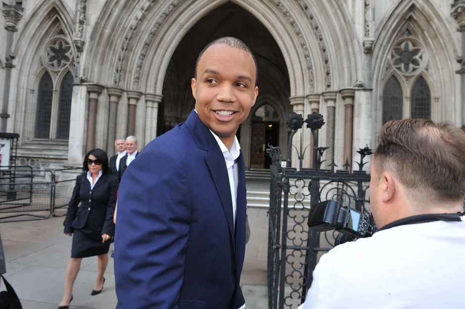 Ajvi ipak nije zadržao svojih 7,7 miliona funti, pošto se sudija nije dao ubediti