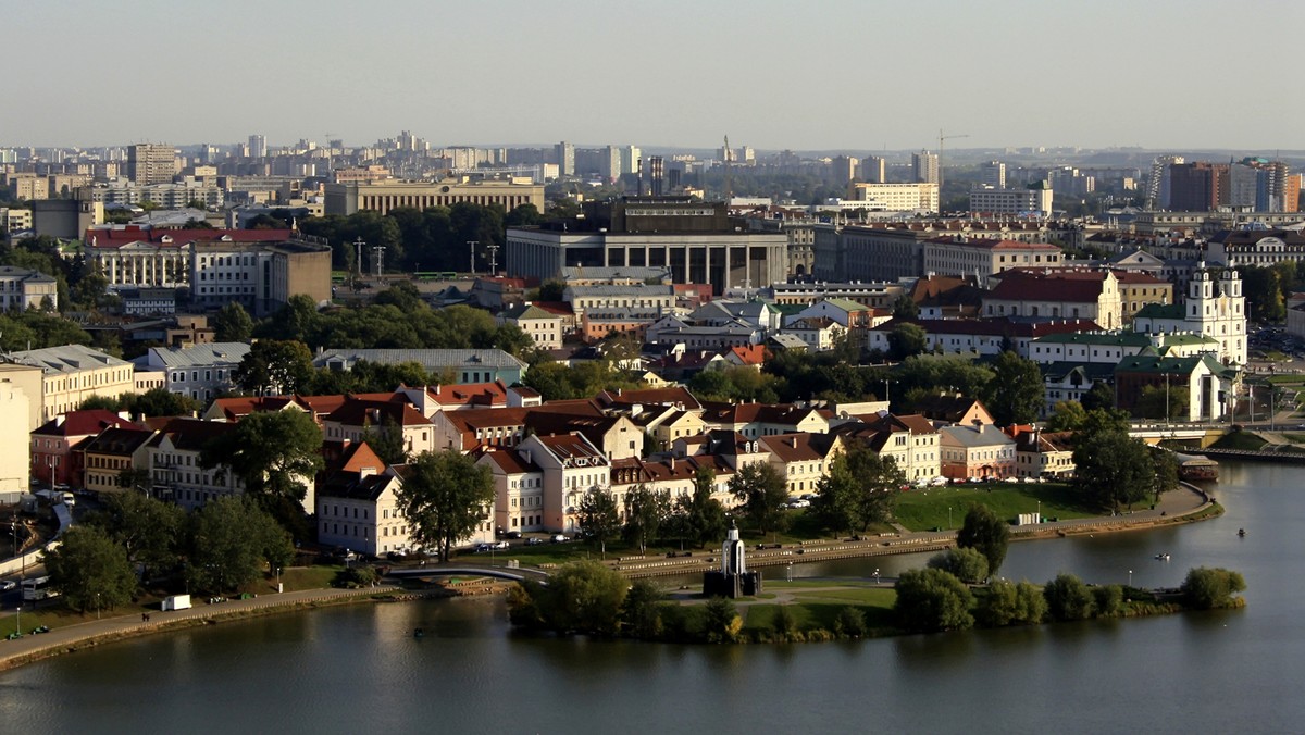 Działacze nieuznawanego przez władze w Mińsku Związku Polaków na Białorusi są telefonicznie zapraszani na rozmowy do Komitetu Kontroli Państwowej, gdzie pyta się ich o finansowanie związku – powiedziała dzisiaj przedstawicielka ZPB Andżelika Borys.