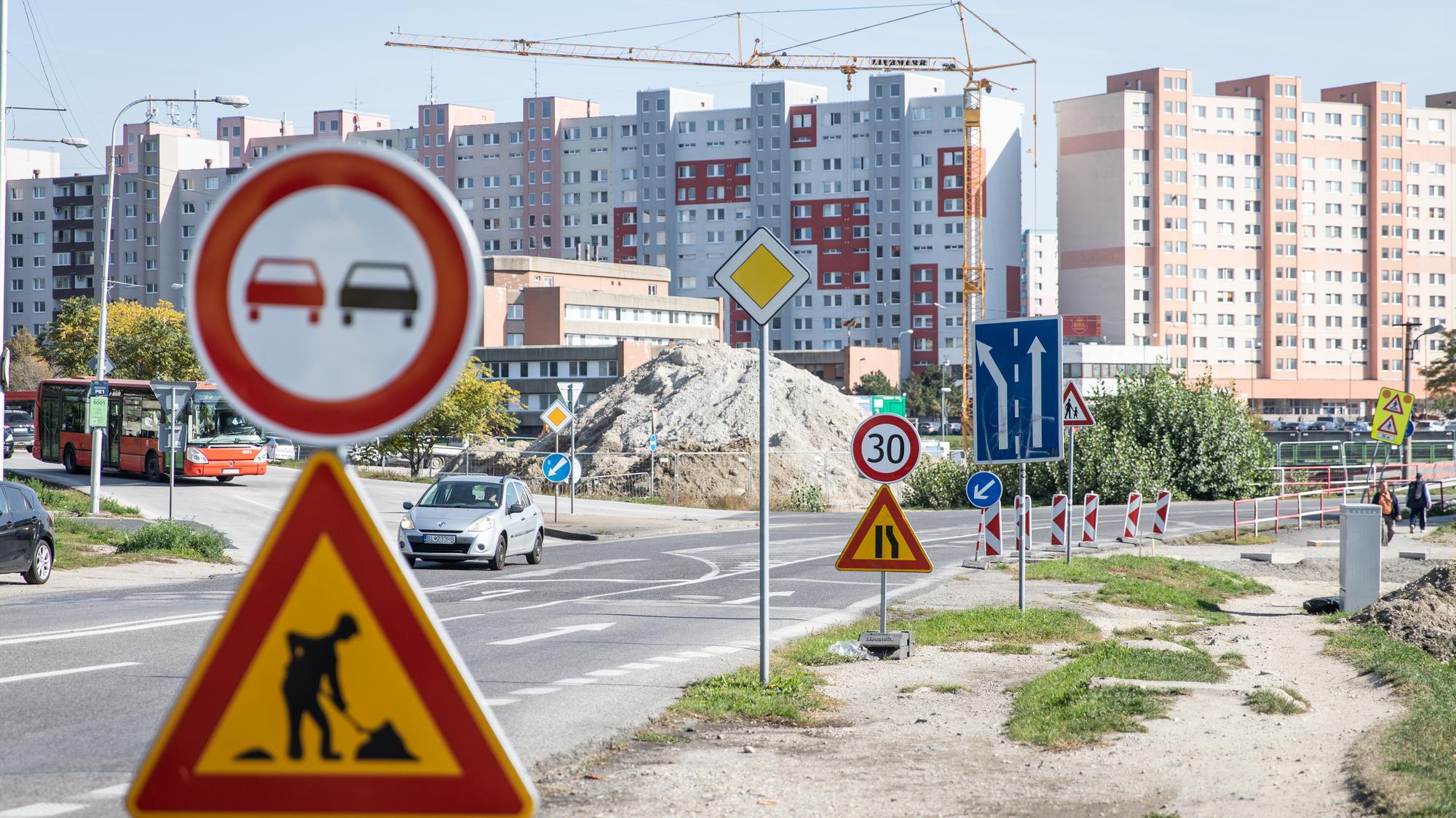 Pokračovanie výstavby električkovej trate v Petržalke