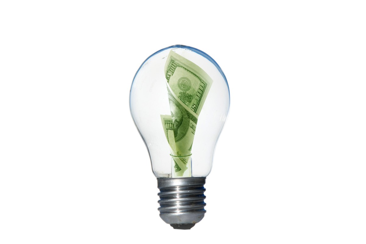 Energia i pieniądze, Fot. Shutterstock