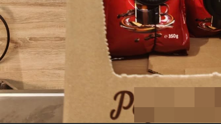 Predajcovia si musia kávu zabezpečovať. 