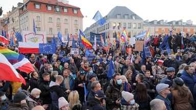 Policja podsumowała niedzielną manifestację. Rzecznik odniósł się do zatrzymania siostrzeńca premiera