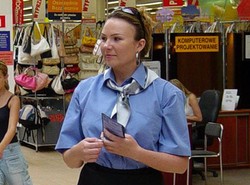 Anna Guzik zarabiała na życie w sklepie