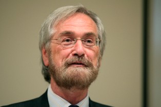 Belg Peter Praet głównym ekonomistą EBC