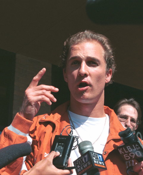 Matthew McConaughey w sądzie w 1999 r.