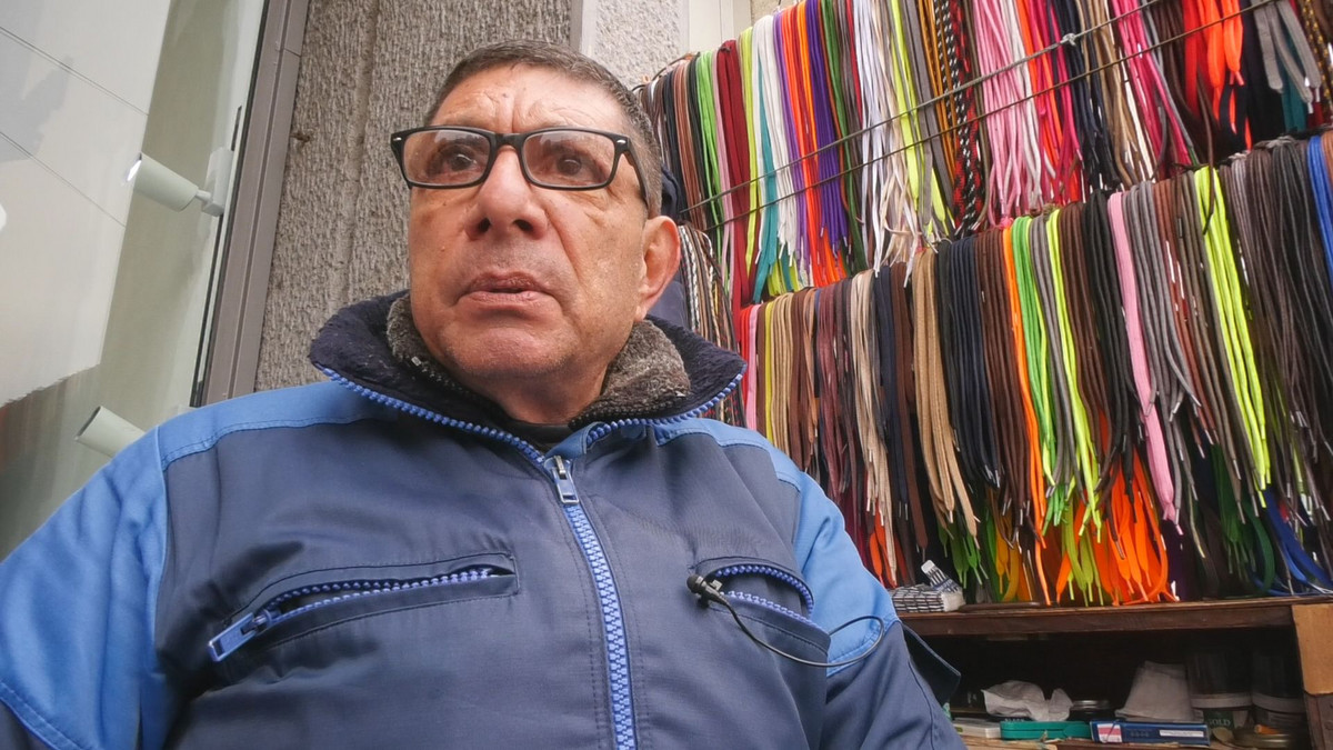 Mujo je jedan od poslednjih čistača cipela u Beogradu