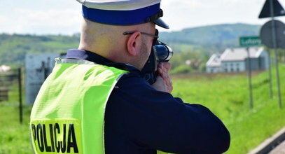 Policjant kazał mu się zatrzymać, 46-latek zignorował znak. Zaskakujące tłumaczenie