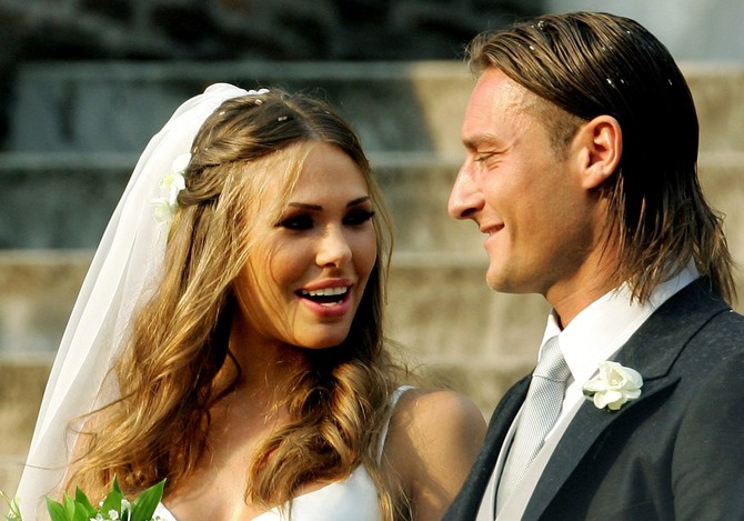 Frančesko Toti sa bivšom suprugom na njihoovm venčanju