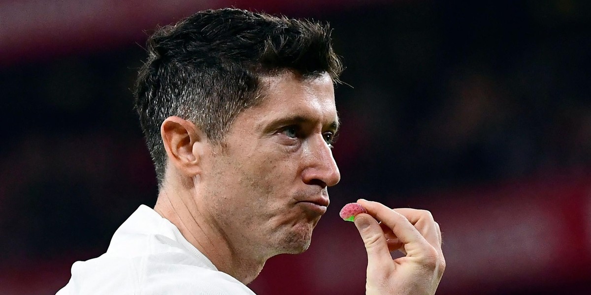 Robert Lewandowski niecodziennie celebrował gola.