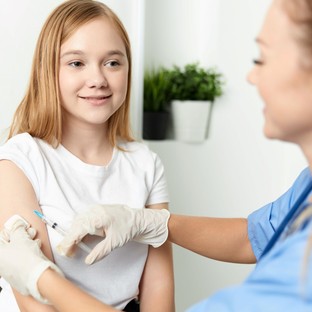 Ezt jó, ha tudja: már csak ezen a héten nyilatkozhatnak a szülők az ingyenes HPV oltásról!