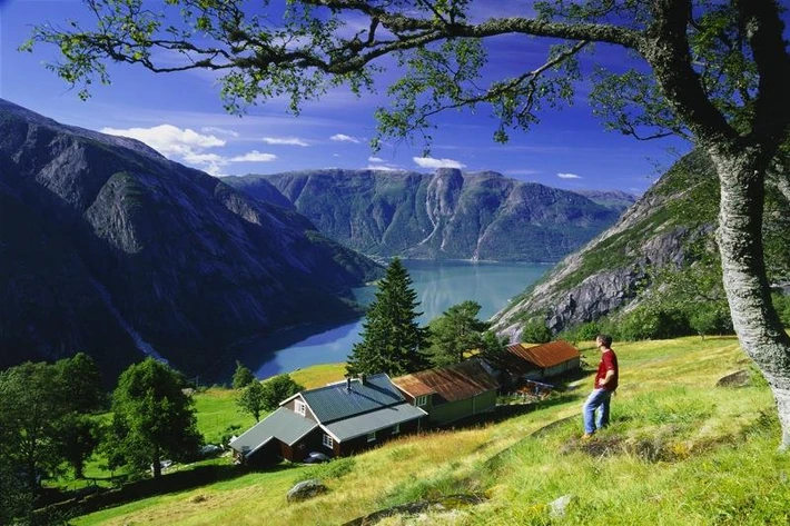 5. Norwegia