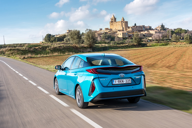 Toyota Prius Plug-in Hybrid 2017