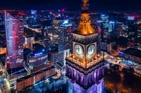 Amerykanie i Brytyjczycy zachwyceni nocnym życiem Warszawy. "Czułam się jak w innym wymiarze"