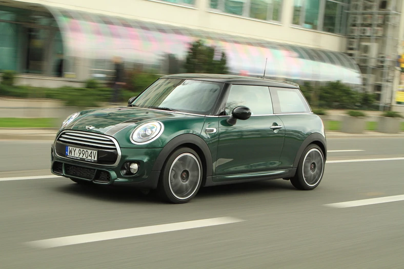 MINI Cooper F56