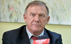 Serafin usłyszał zarzuty ws. wyłudzenia kredytu ze SKOK Wołomin. Prokuratura wnioskuje o areszt