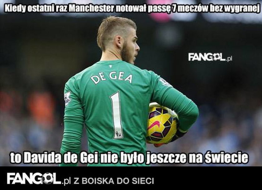 Memy po blamażu Manchesteru United. Fani chcą głowy van Gaala! GALERIA