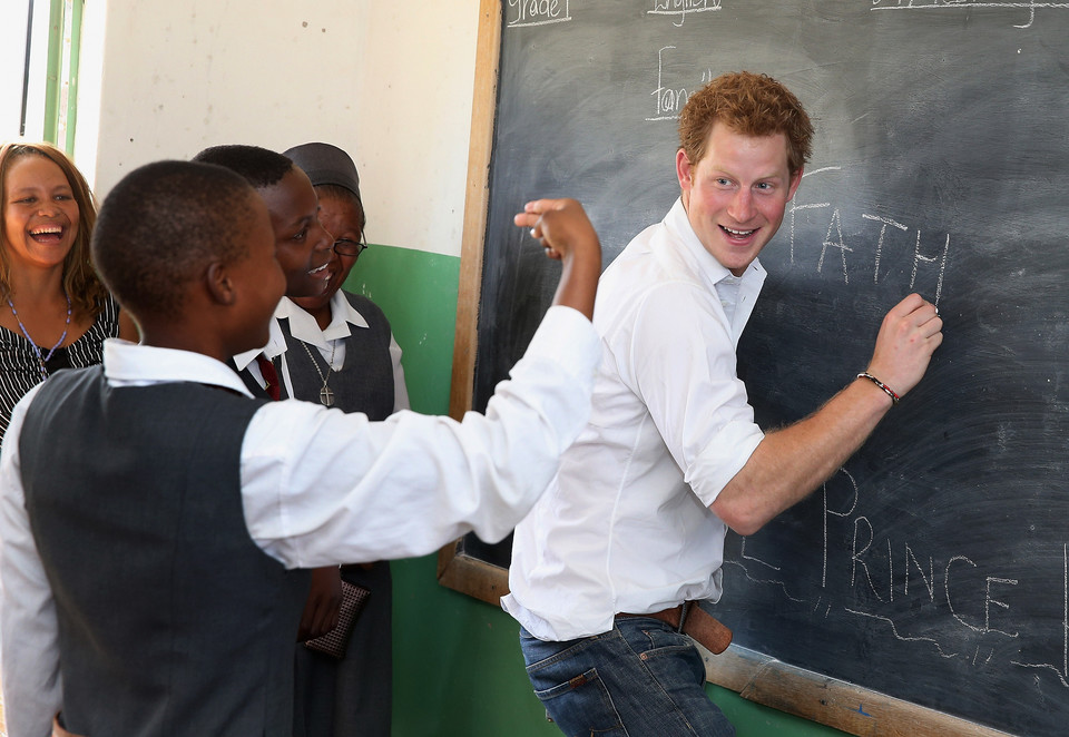 Książe Harry odwiedził dzieci w Lesotho