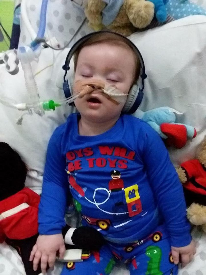 Nie żyje Alfie Evans. Chłopiec przegrał z chorobą