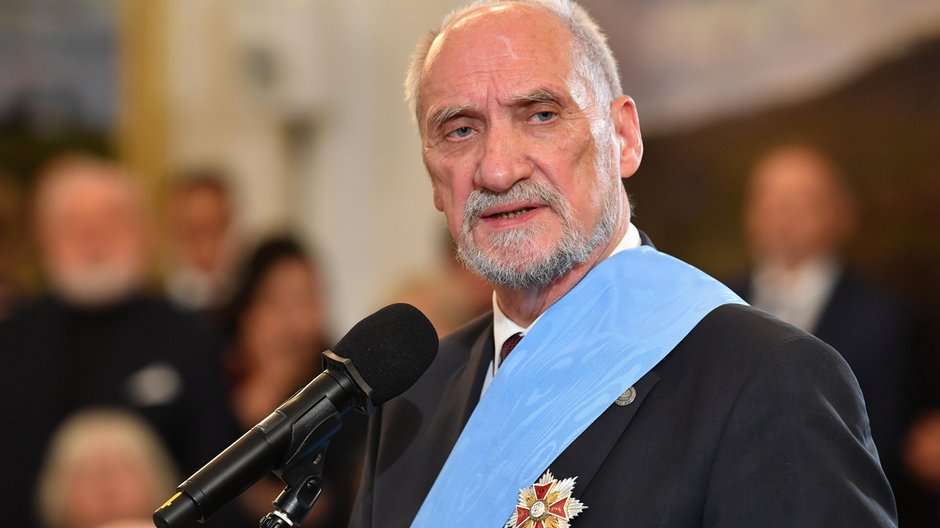 Antoni Macierewicz odznaczony Orderem Orła Białego