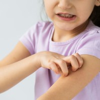 Atópiás dermatitisz: már enyhe tünetek esetén is forduljon szakemberhez!
