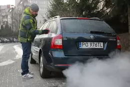 Szyba zamarznięta od strony kabiny. Jak można uniknąć tej przykrej niespodzianki?