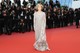A színésznő a Blackklansman cannes-i vetítésére egy földig érő Valentino ruhában és hozzá illő köpenyben érkezett, amelyet Pierpaolo Piccioli tervezett