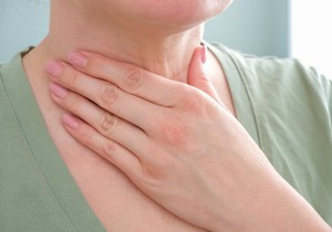 Bol u štitnoj žlezdi